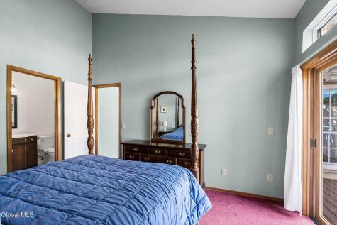 422 Hampton Place Boulevard Troy NY 12180