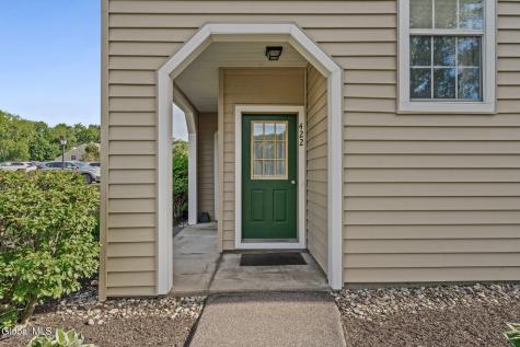422 Hampton Place Boulevard Troy NY 12180