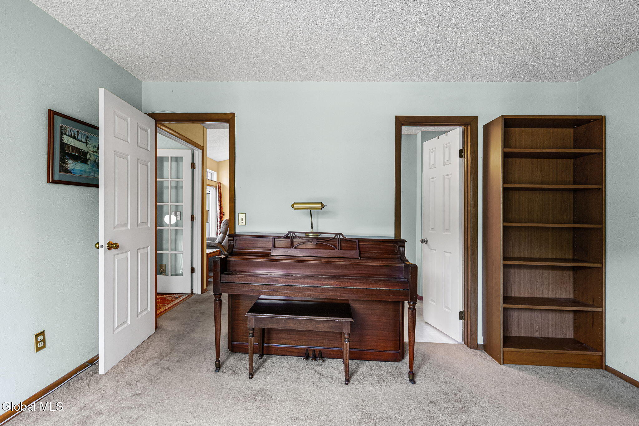422 Hampton Place Boulevard Troy NY 12180