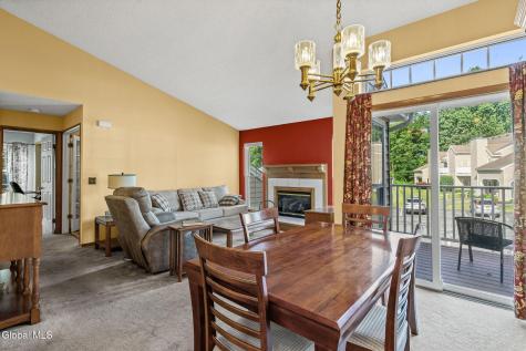 422 Hampton Place Boulevard Troy NY 12180