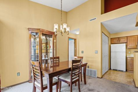 422 Hampton Place Boulevard Troy NY 12180
