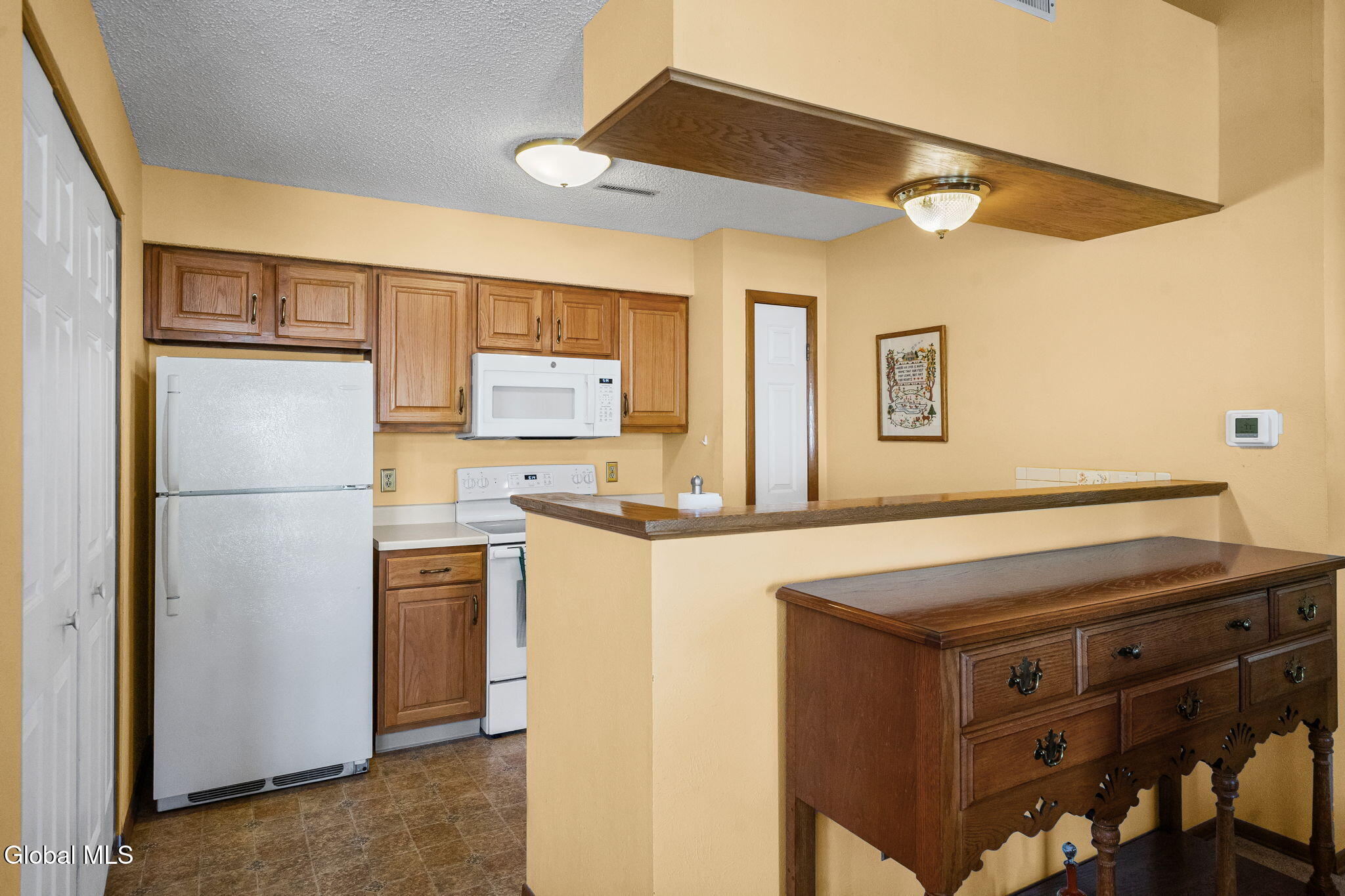 422 Hampton Place Boulevard Troy NY 12180