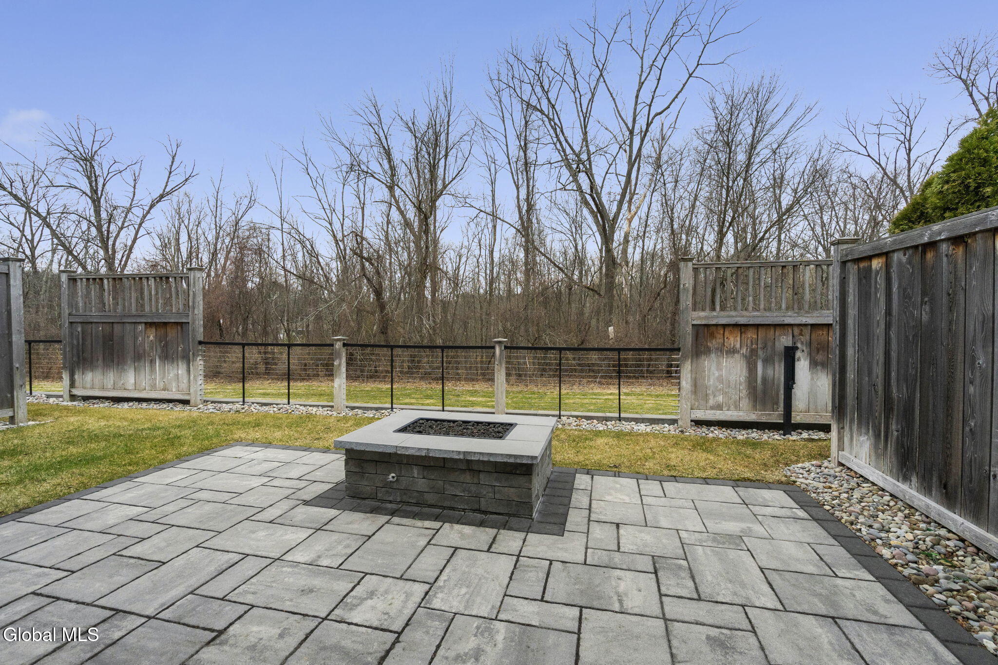 22 Cambridge Way Latham NY 12110