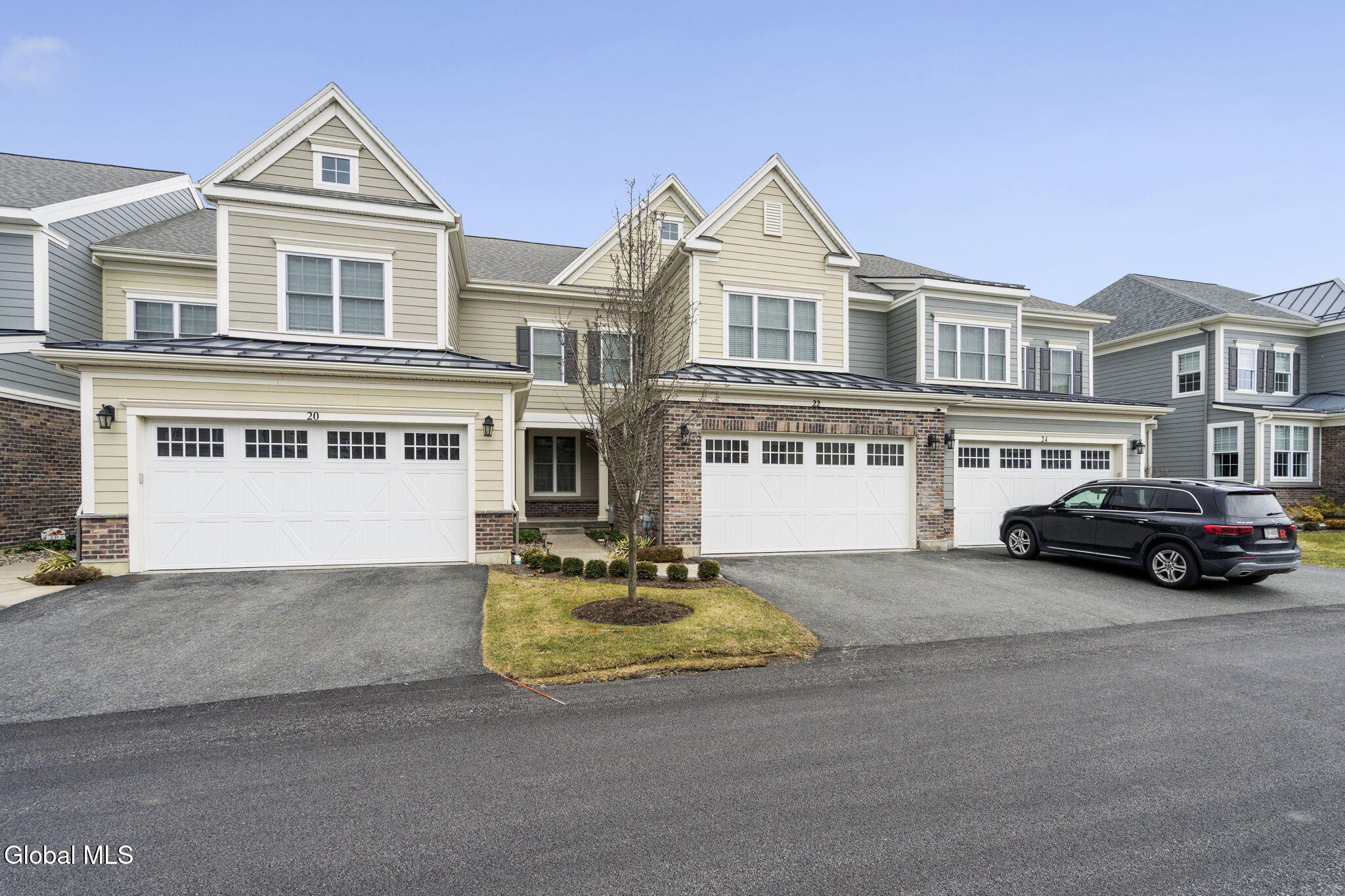 22 Cambridge Way Latham NY 12110