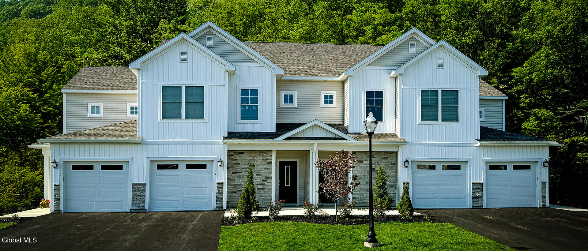 28 Reed's Hollow Saratoga Springs NY 12866