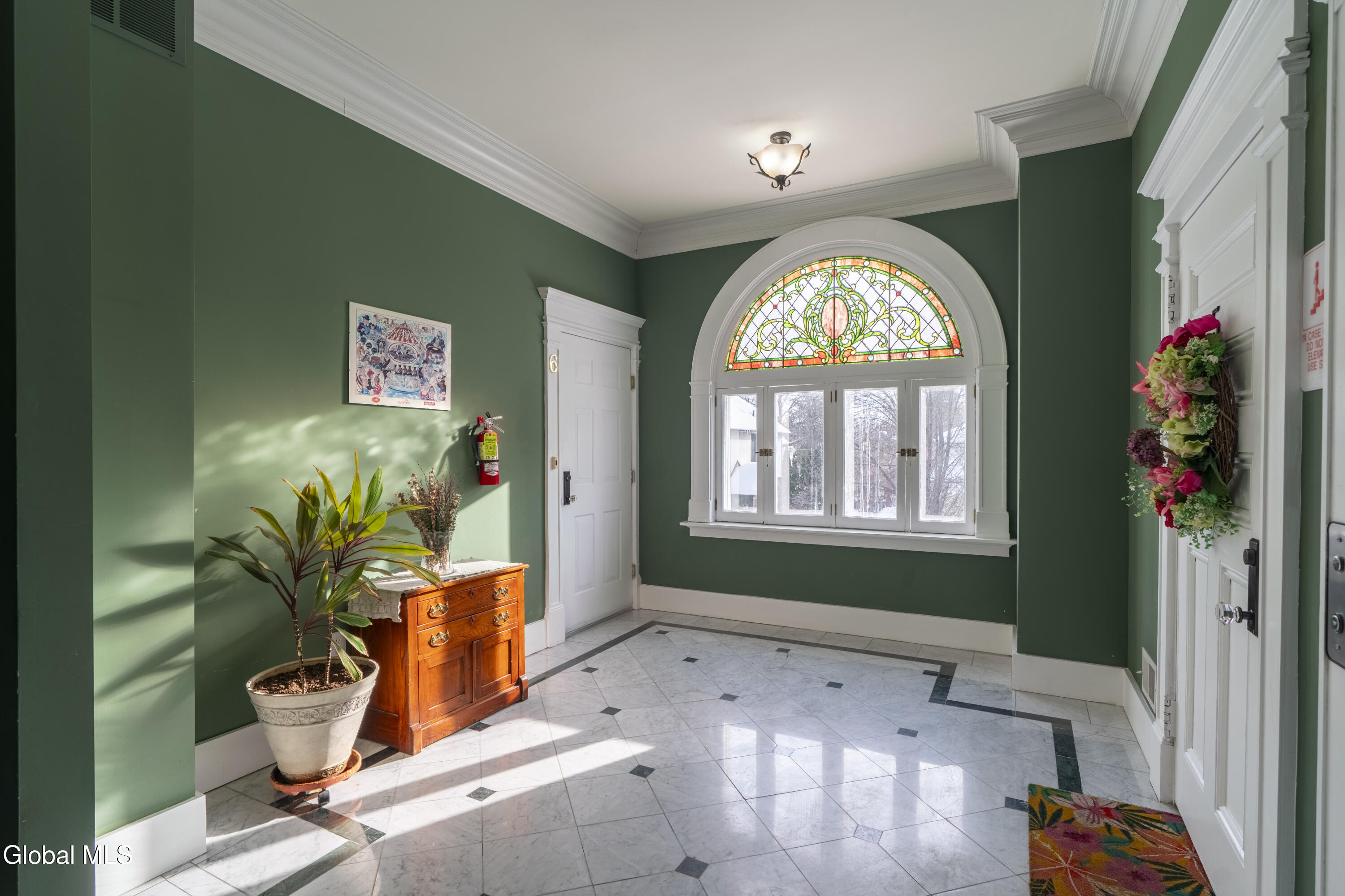 48 Union Avenue Saratoga Springs NY 12866