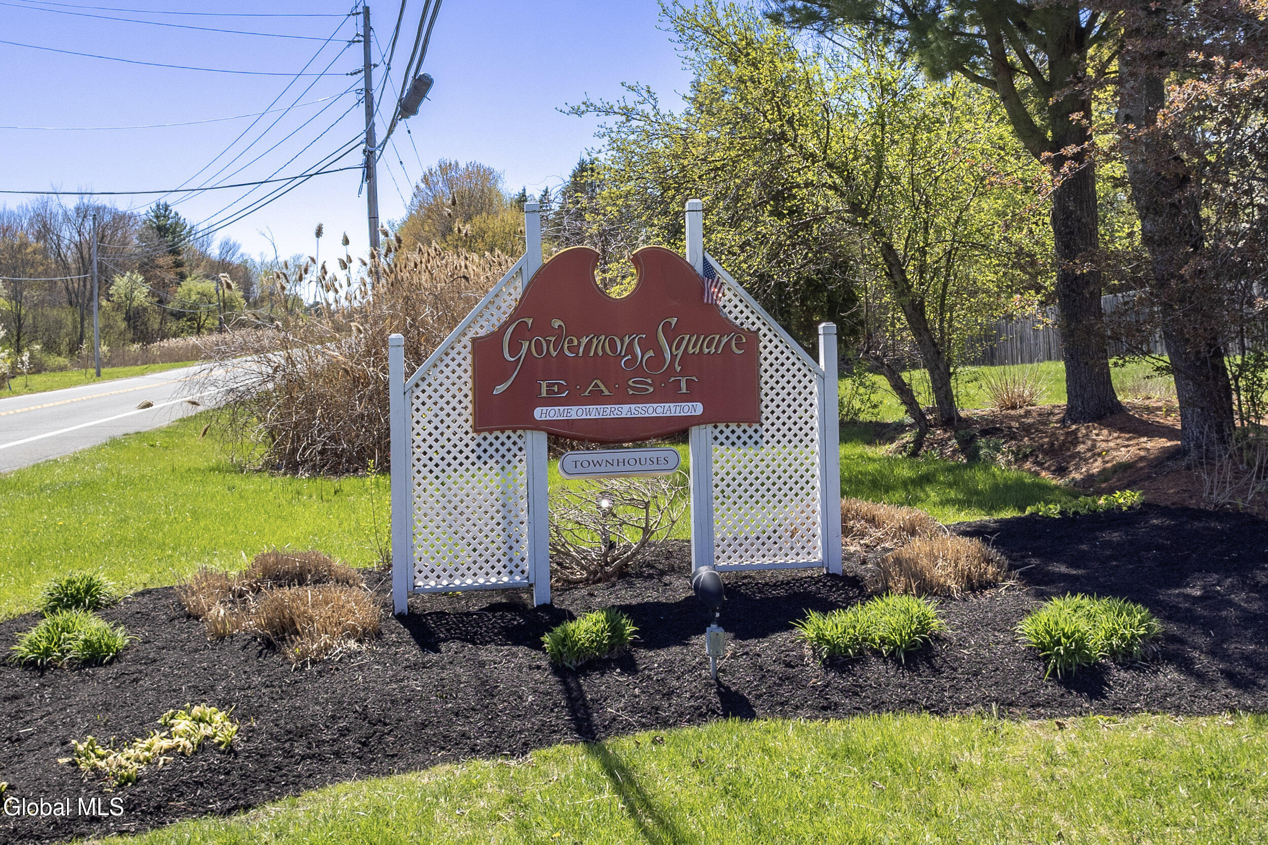 4 Justine Court Rensselaer NY 12144