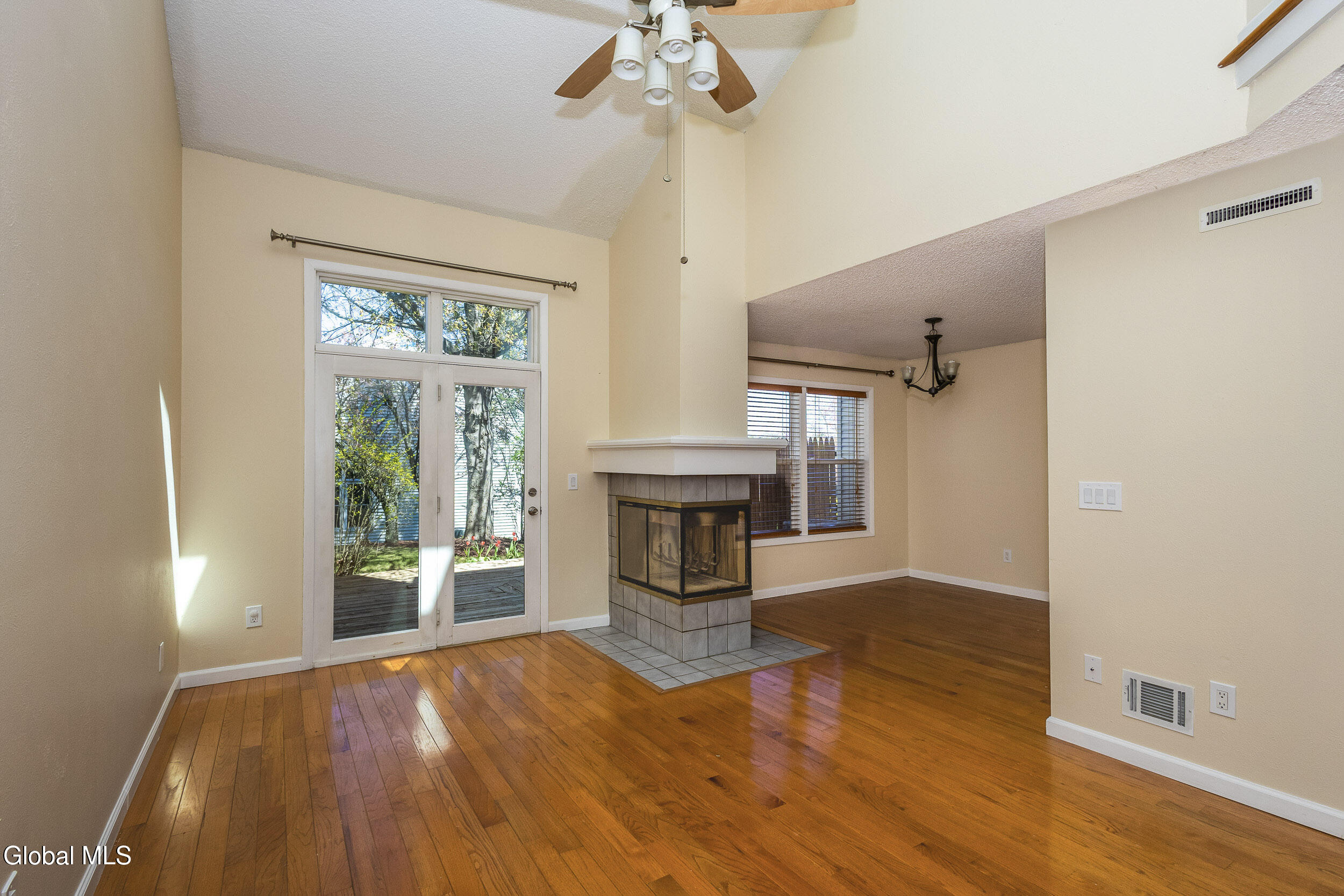 4 Justine Court Rensselaer NY 12144