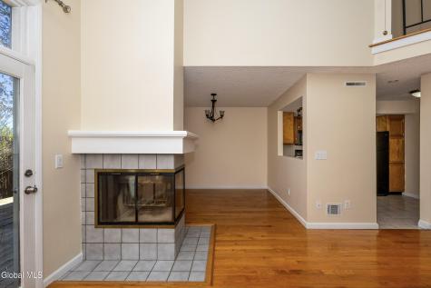 4 Justine Court Rensselaer NY 12144