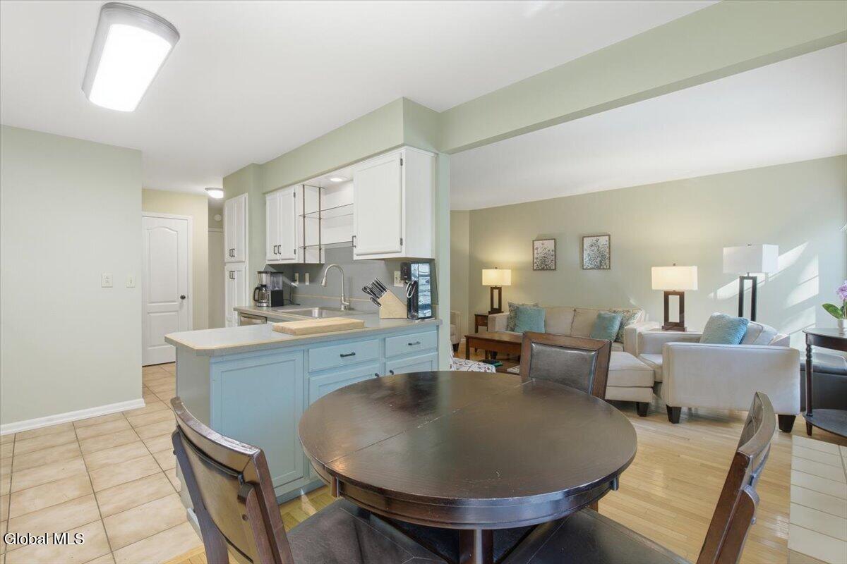 67 Woodside Drive Albany NY 12208