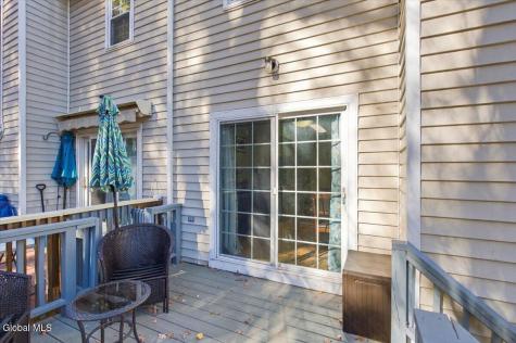 67 Woodside Drive Albany NY 12208