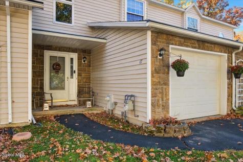 67 Woodside Drive Albany NY 12208