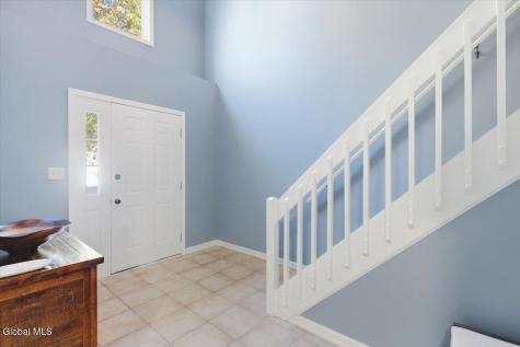 67 Woodside Drive Albany NY 12208