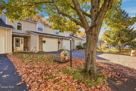 67 Woodside Drive Albany NY 12208