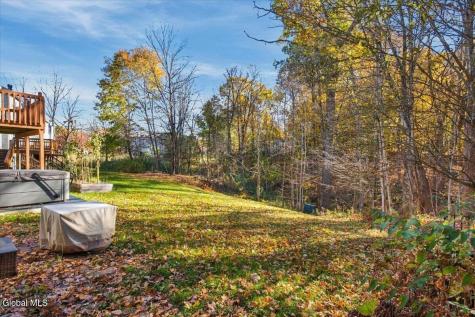 67 Woodside Drive Albany NY 12208
