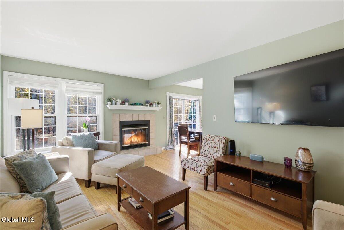 67 Woodside Drive Albany NY 12208