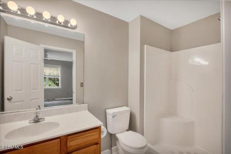 42A Raylinsky Lane Mechanicville NY 12118