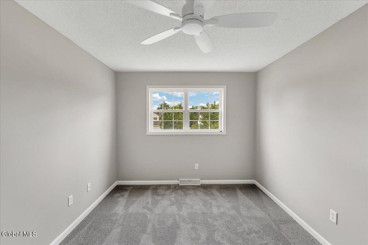 42A Raylinsky Lane Mechanicville NY 12118