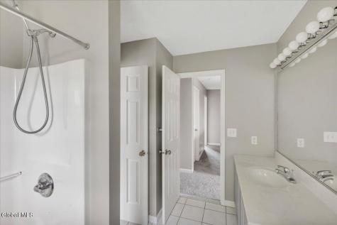 42A Raylinsky Lane Mechanicville NY 12118