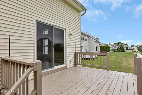 42A Raylinsky Lane Mechanicville NY 12118