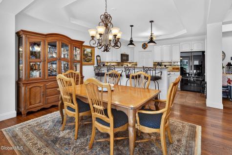 703 Vly Pointe Drive Niskayuna NY 12309