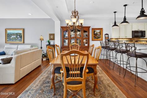 703 Vly Pointe Drive Niskayuna NY 12309