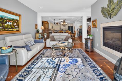 703 Vly Pointe Drive Niskayuna NY 12309