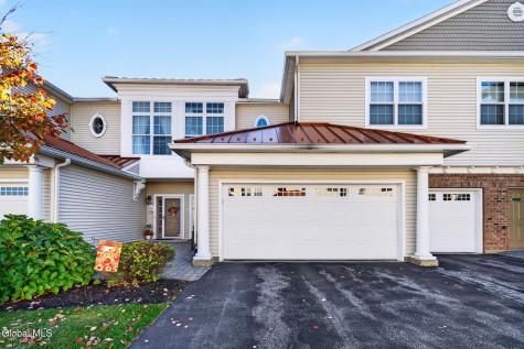 703 Vly Pointe Drive Niskayuna NY 12309