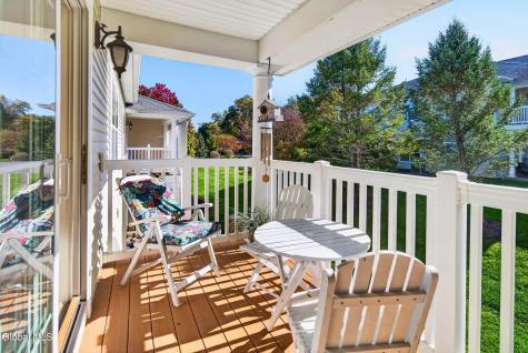 703 Vly Pointe Drive Niskayuna NY 12309
