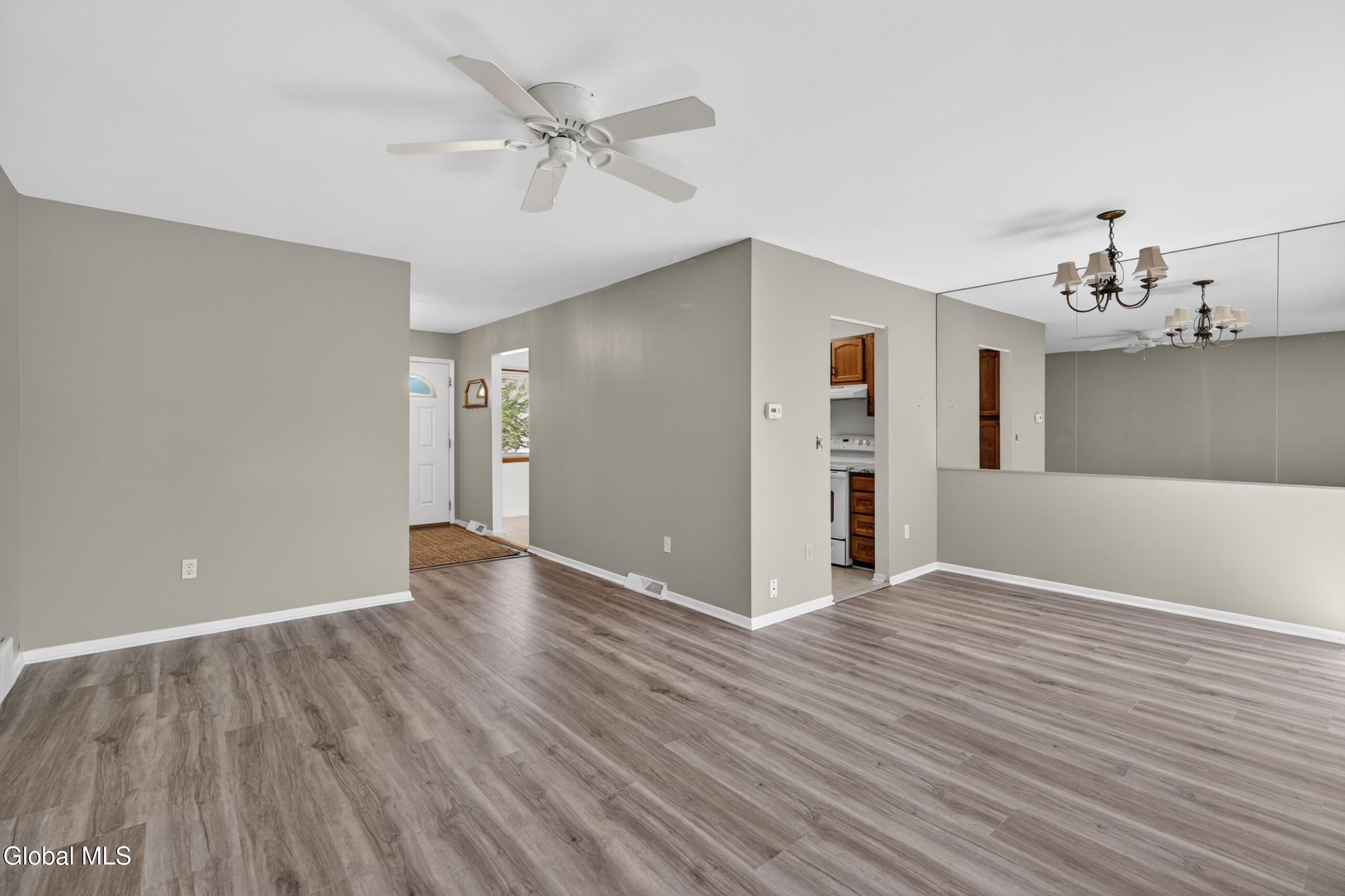 501 Huntington Court East Greenbush NY 12061