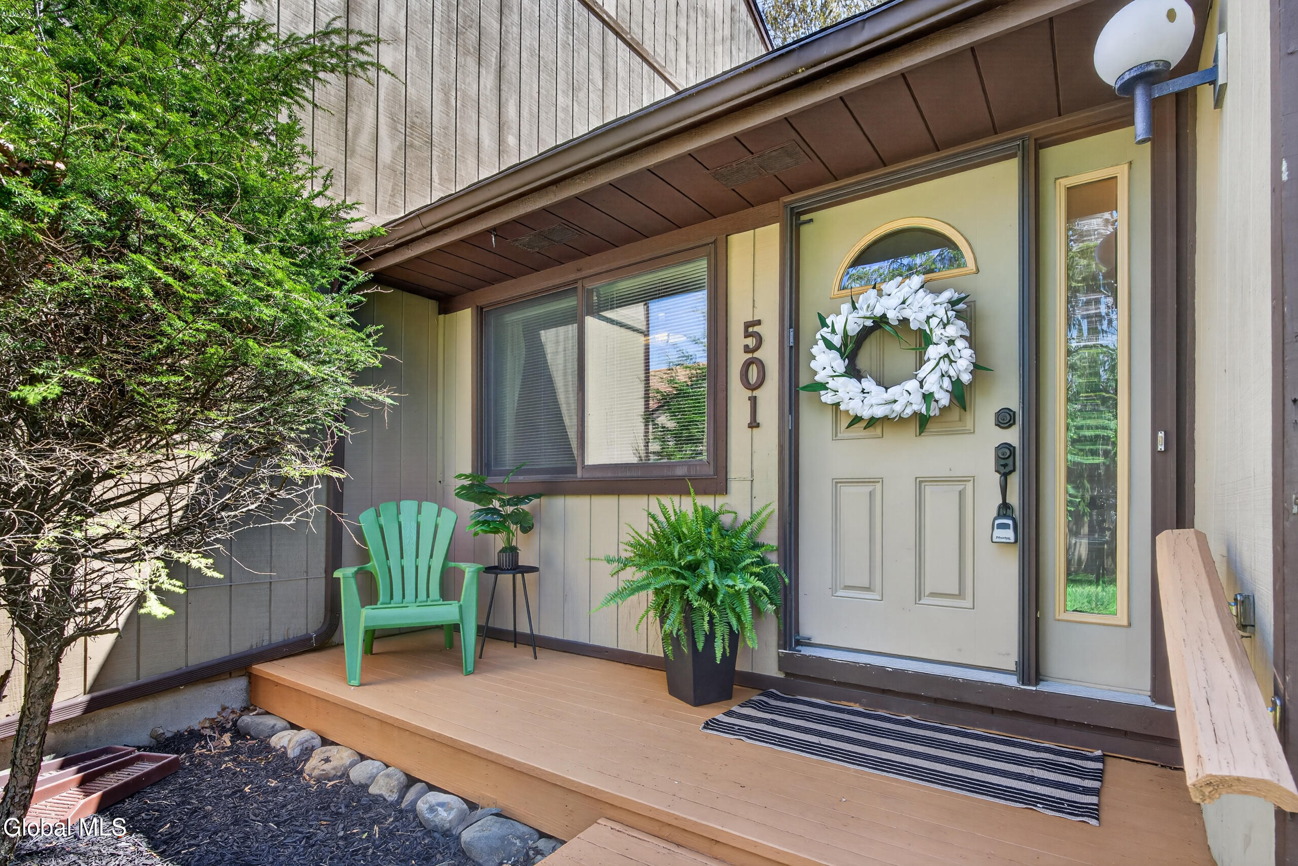 501 Huntington Court East Greenbush NY 12061