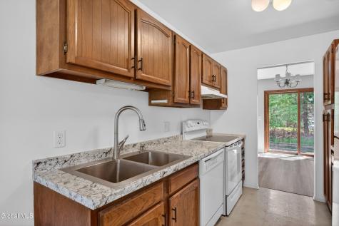 501 Huntington Court East Greenbush NY 12061