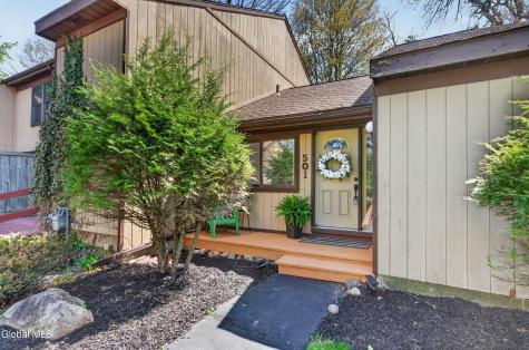 501 Huntington Court East Greenbush NY 12061