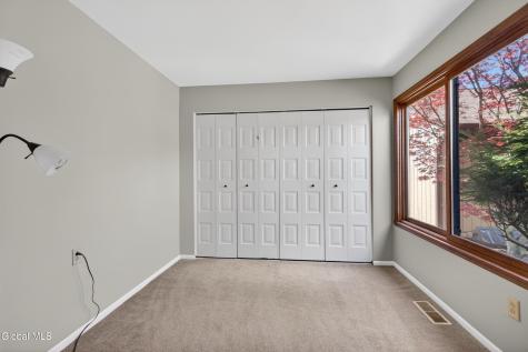 501 Huntington Court East Greenbush NY 12061