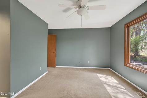 501 Huntington Court East Greenbush NY 12061