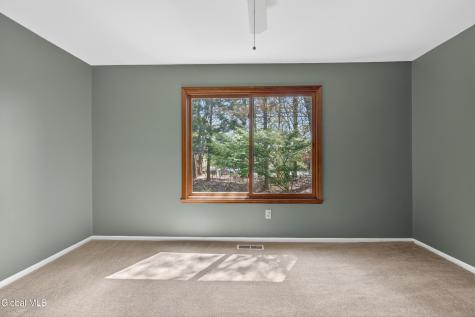 501 Huntington Court East Greenbush NY 12061