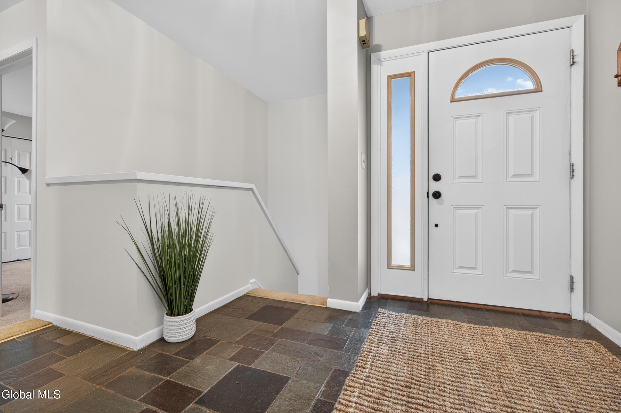 501 Huntington Court East Greenbush NY 12061