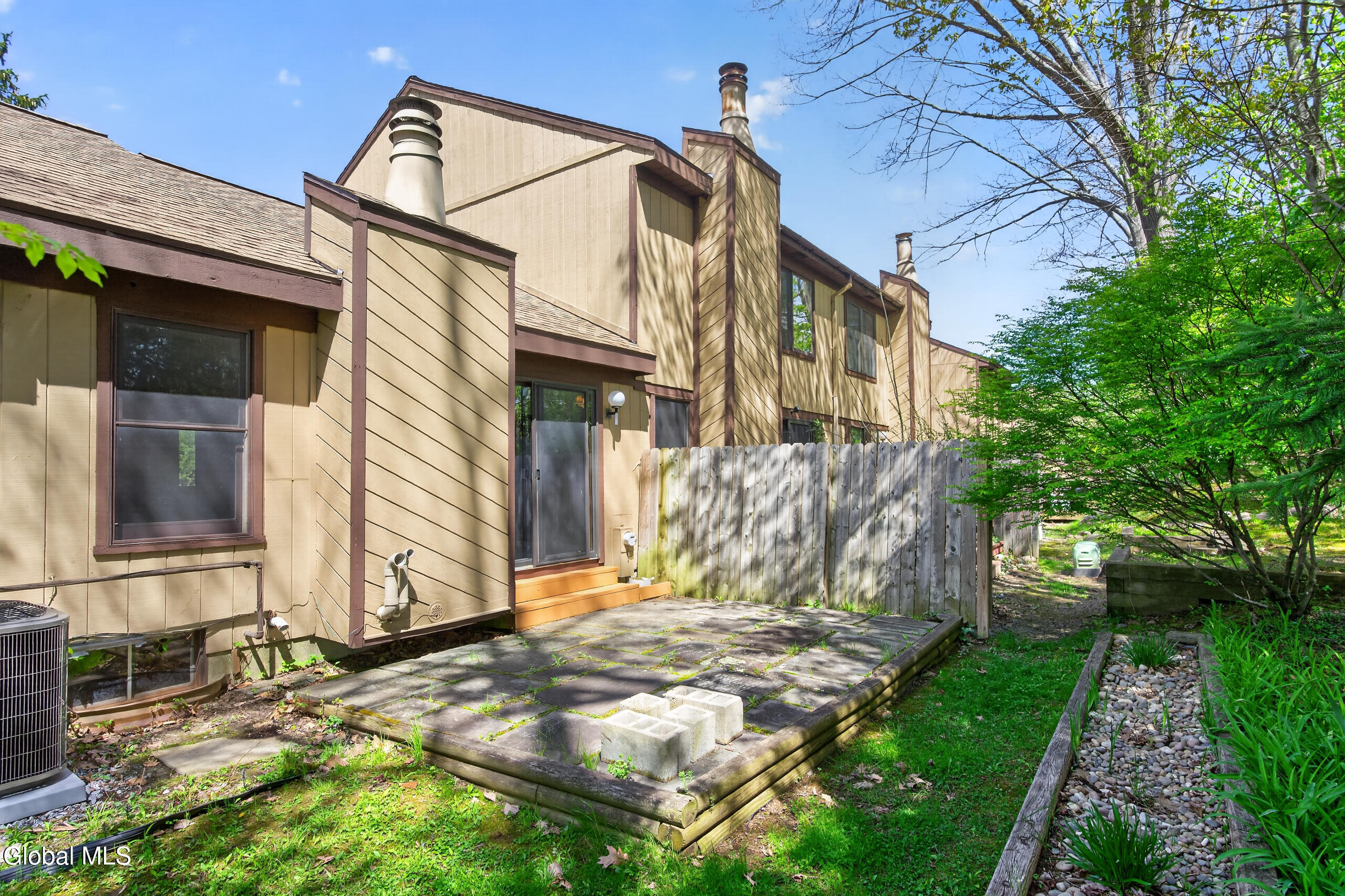 501 Huntington Court East Greenbush NY 12061