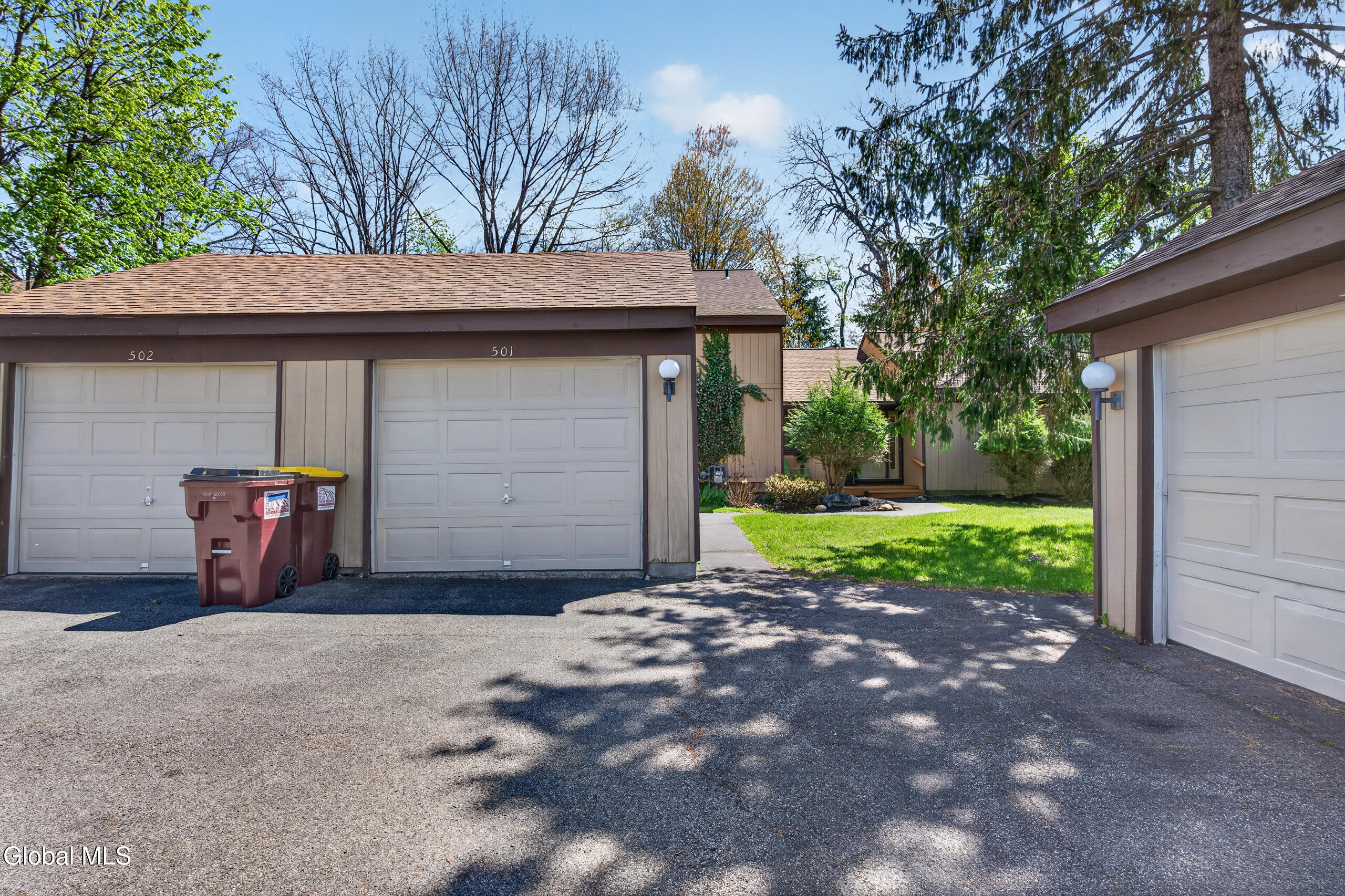 501 Huntington Court East Greenbush NY 12061