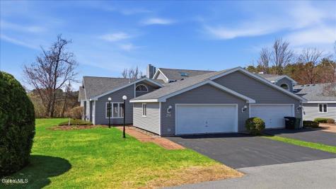 26 Westwood Drive Queensbury NY 12804