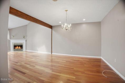 26 Westwood Drive Queensbury NY 12804