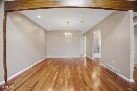 26 Westwood Drive Queensbury NY 12804