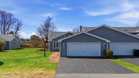 26 Westwood Drive Queensbury NY 12804