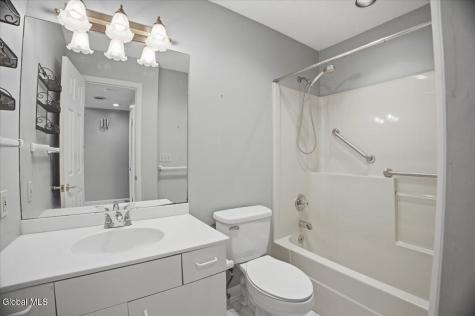 26 Westwood Drive Queensbury NY 12804