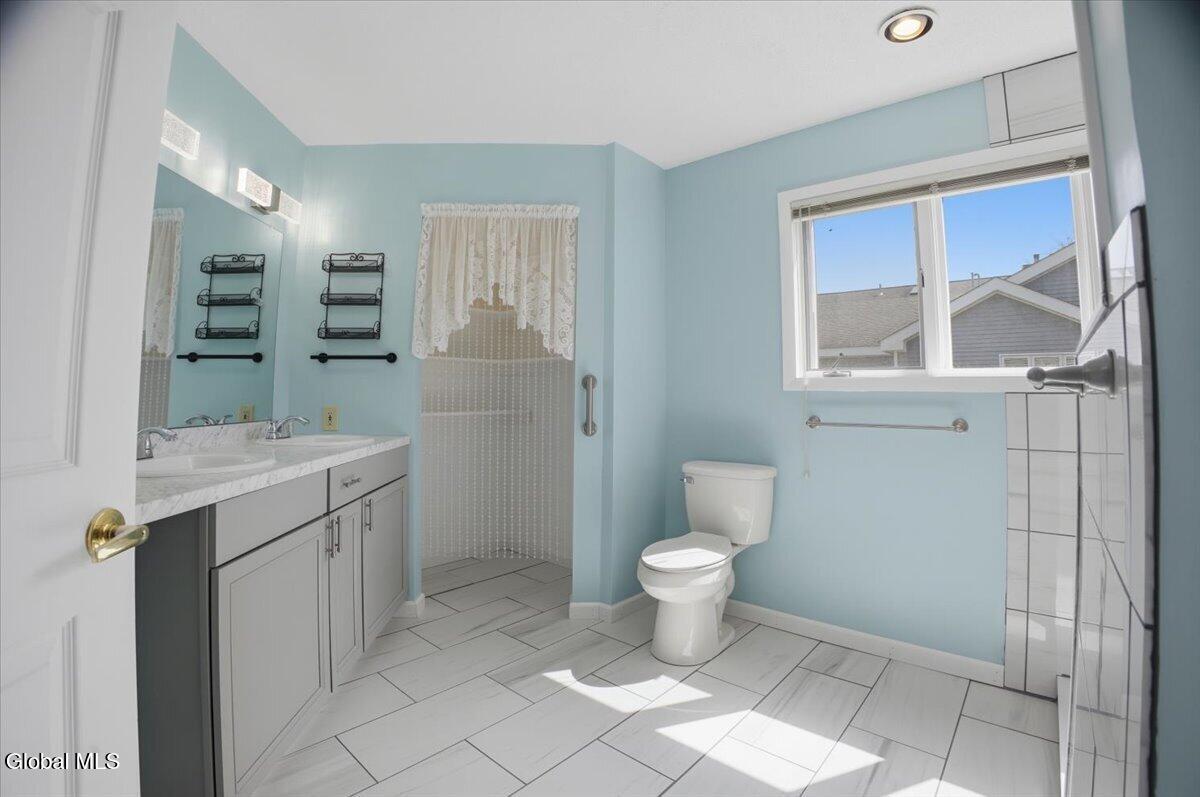 26 Westwood Drive Queensbury NY 12804