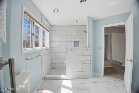 26 Westwood Drive Queensbury NY 12804