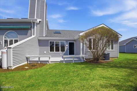 26 Westwood Drive Queensbury NY 12804