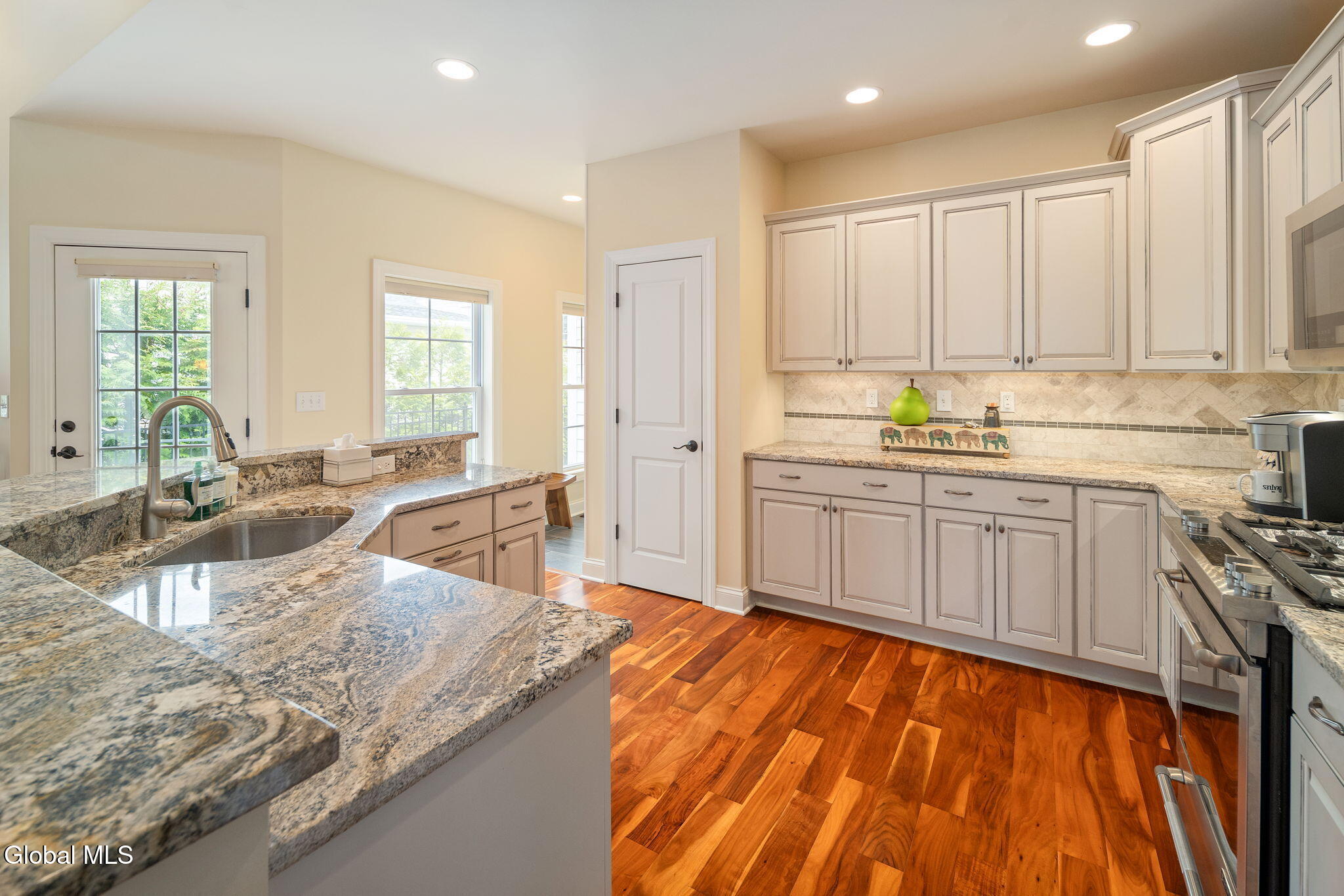 5 Sudbury Square Latham NY 12110