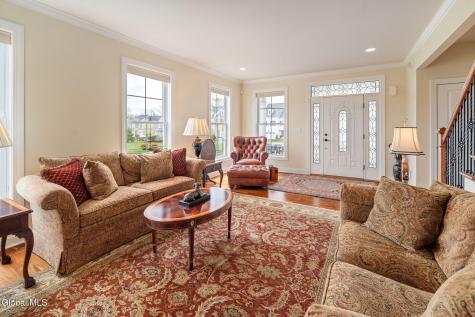5 Sudbury Square Latham NY 12110