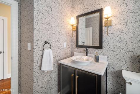 5 Sudbury Square Latham NY 12110